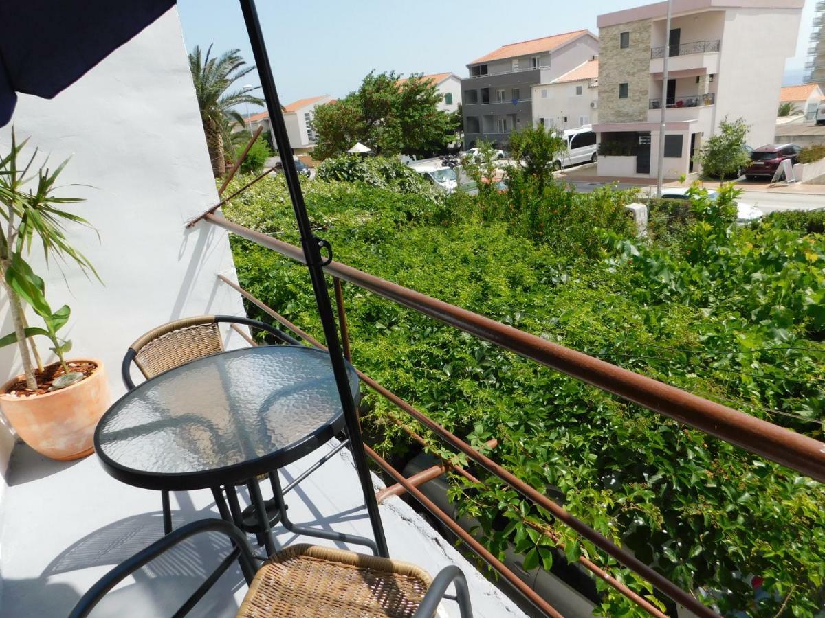 Jacky Apartment / Sea View Макарска Экстерьер фото